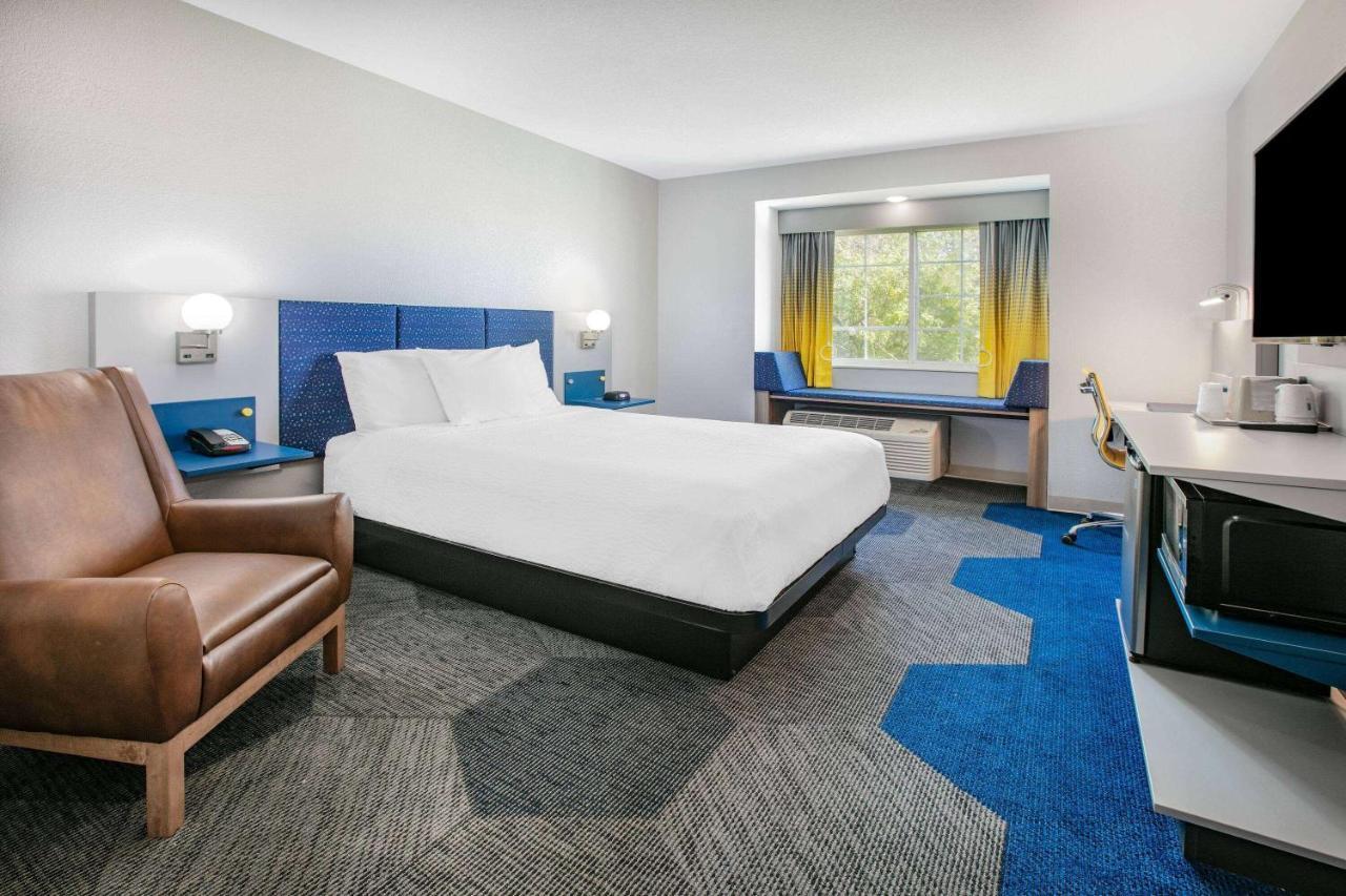 Microtel Inn By Wyndham Beckley Esterno foto